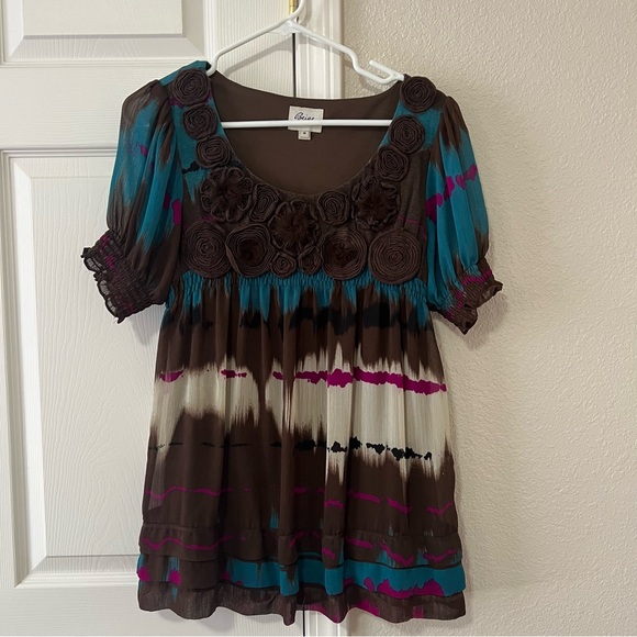 Beige by eci Tops - Beige by Eci Floral Rosette Y2K Tie Dye Chiffon Babydoll Blouse Size Medium